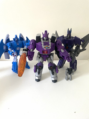 Hasbro transformers legacy - transformers,