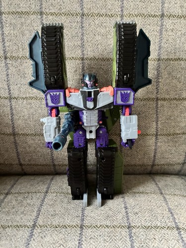 Hasbro transformers megatron - hasbro,