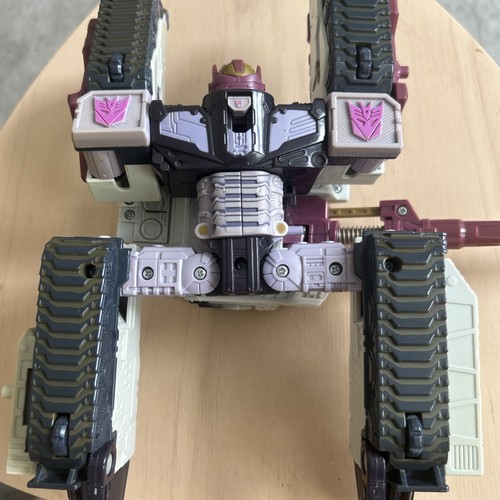 Hasbro transformers megatron - megatron, s